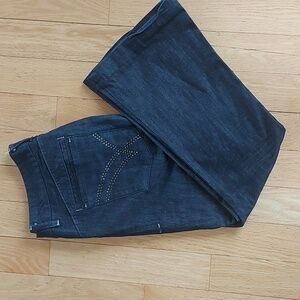 3/$10 WILLIAM Rast jeans size 31